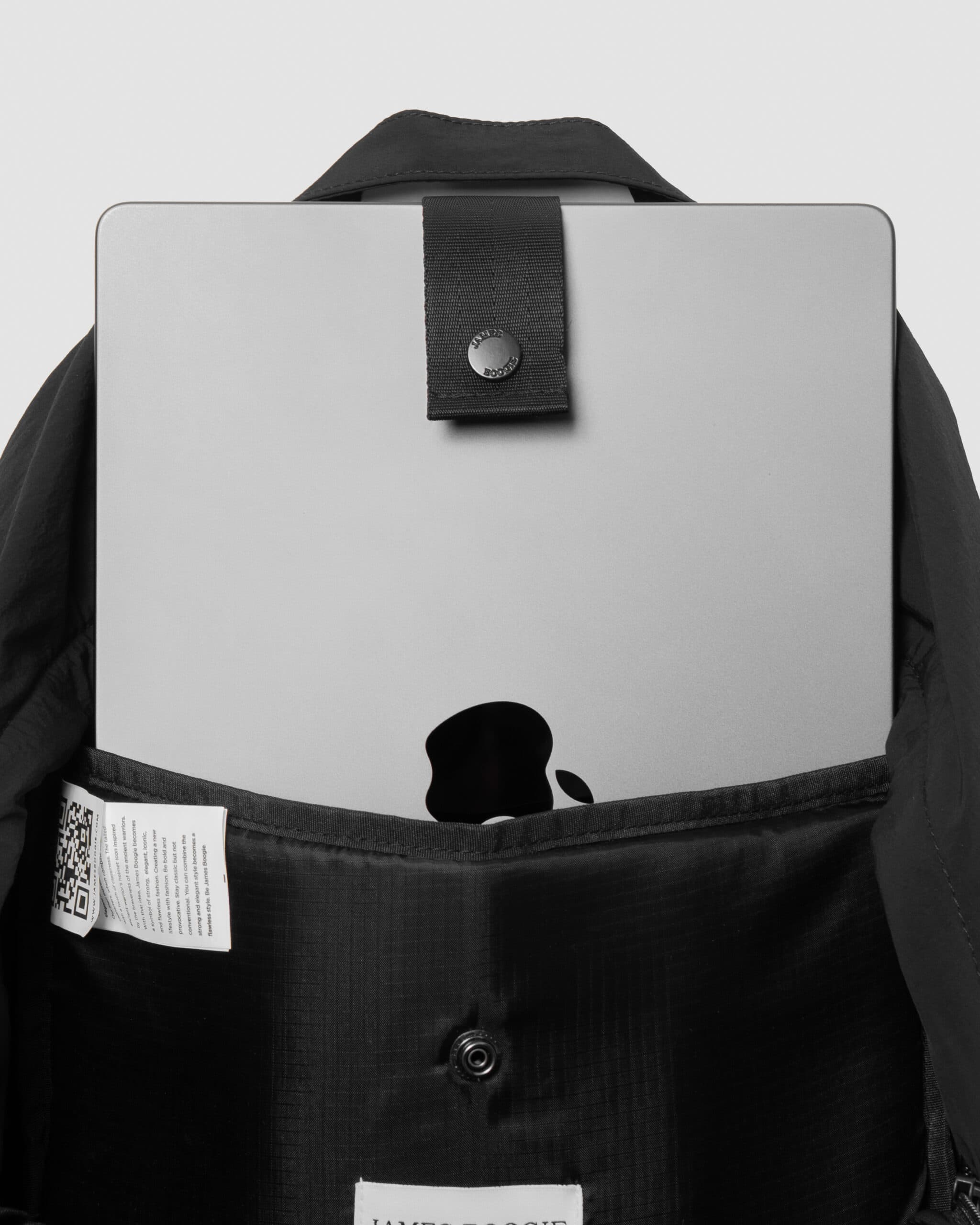 AC - Aventre Backpack Black - Image 9