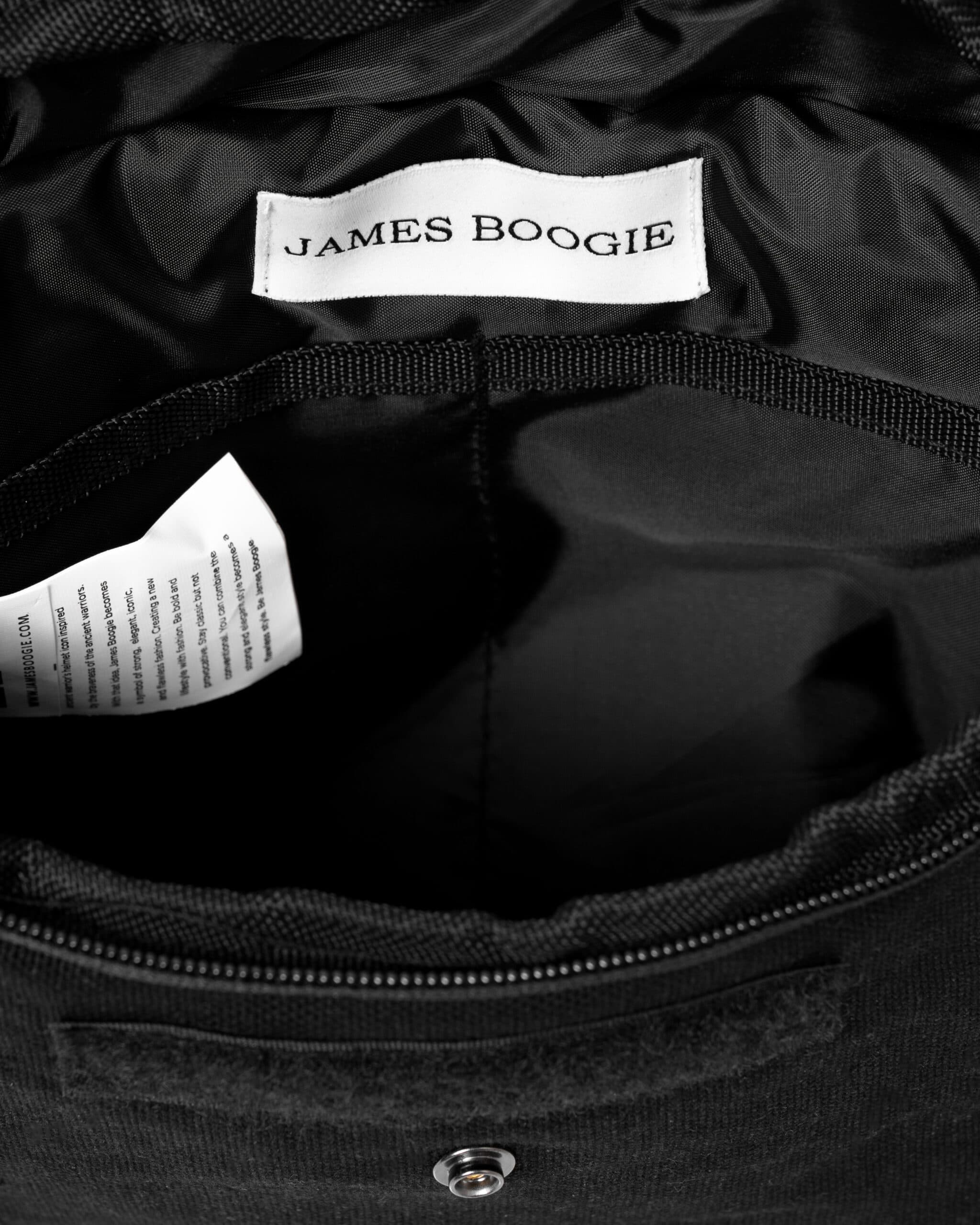 AC - Fallschierm Sling Bag Black - Image 7