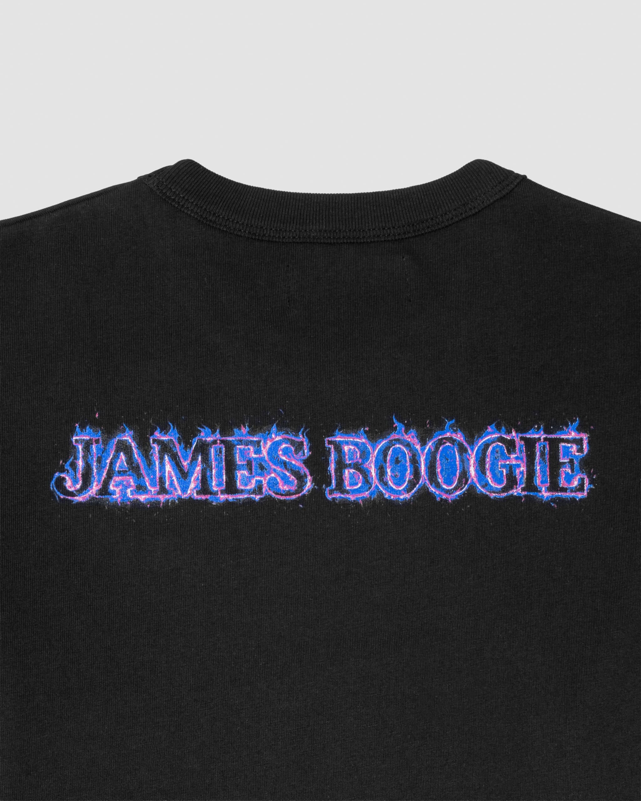 LF'026 - Graphic T-Shirt Heat Black - Image 3